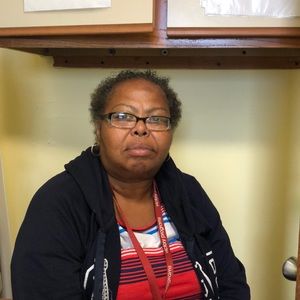 Meet your Posher, Sharon